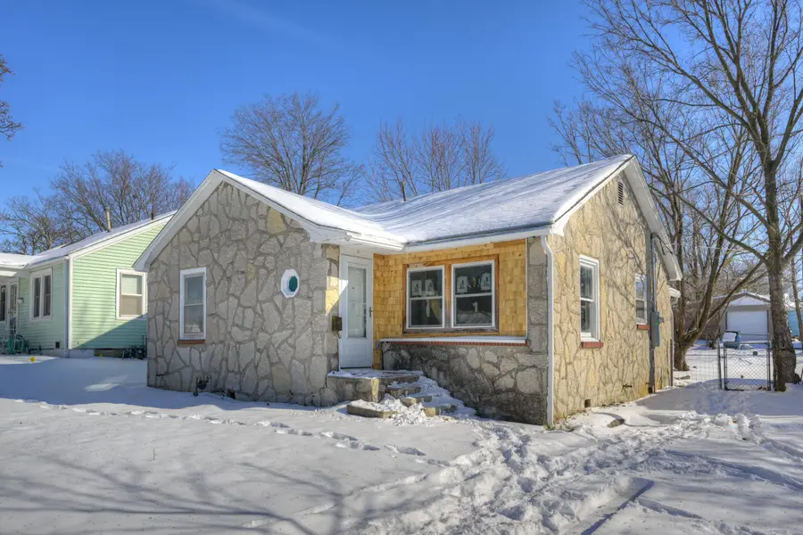 311 S Park Avenue, Joplin, MO 64801 - #3