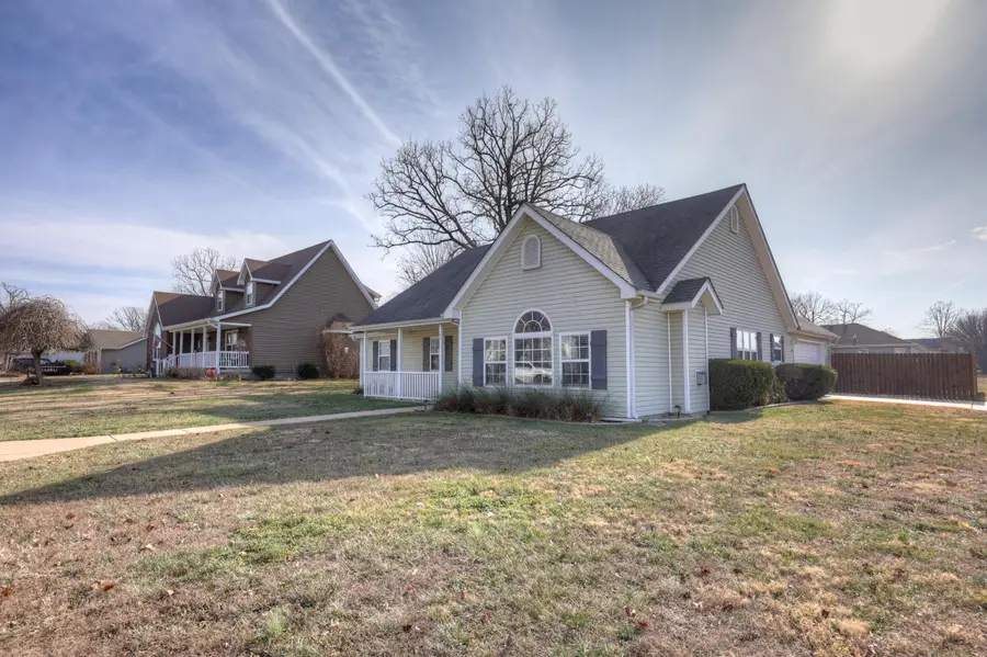 4516 W 27th Street, Joplin, MO 64804 - #3