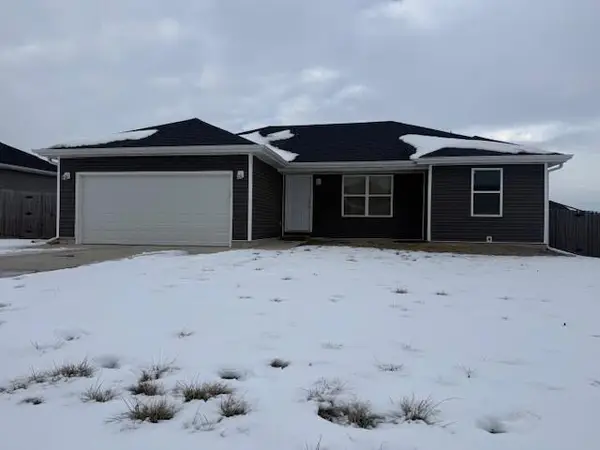 577 Richardson Street, Pleasant Hope, MO 65725