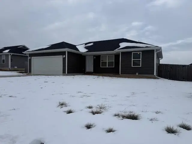 577 Richardson Street, Pleasant Hope, MO 65725 - Image #2