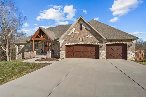 2010 S 22nd Avenue, Ozark, MO 65721