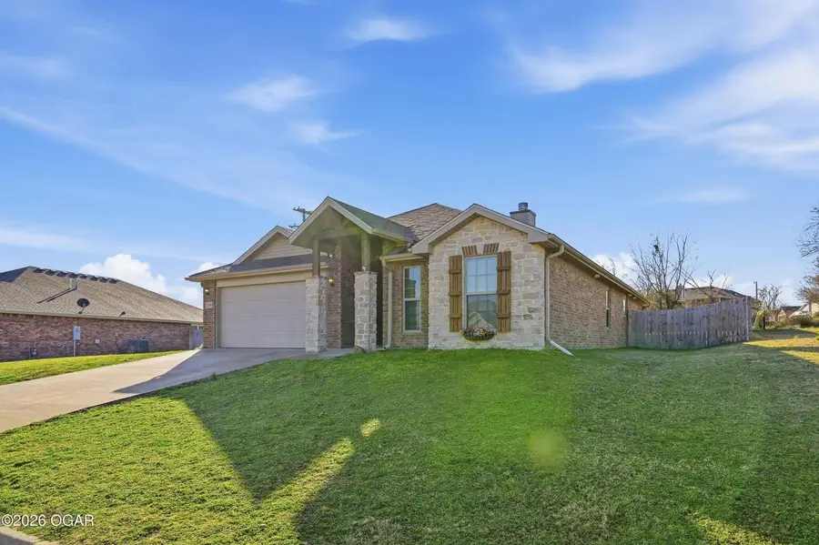 1308 Heather Lane, Webb City, MO 64870 - Image #2