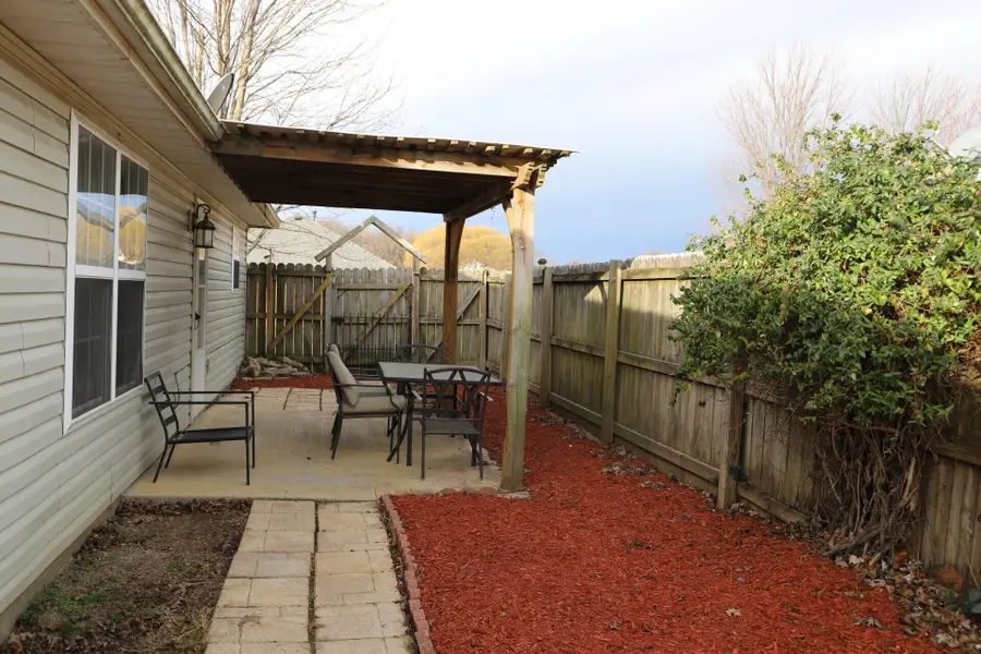 1798 Malcom Mosby Drive, Neosho, MO 64850 - Image #2