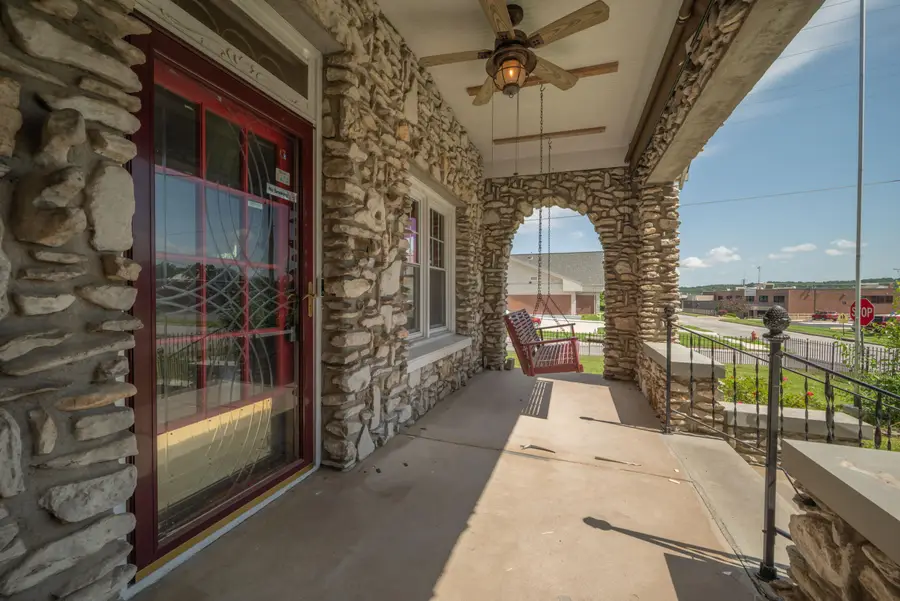 400 S Jefferson Street, Neosho, MO 64850 - Image #3