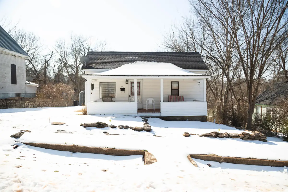 313 N 3rd Street, Thayer, MO 65791 - #1