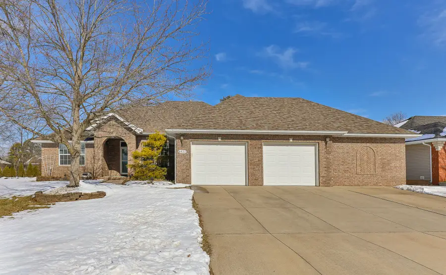 4033 W Tarkio Street, Springfield, MO 65802 - #2