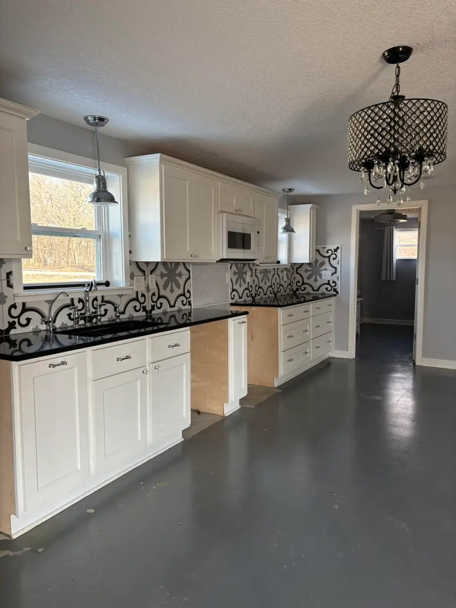 8131 SE Watermelon Lane, Galena, KS 66739 - #3