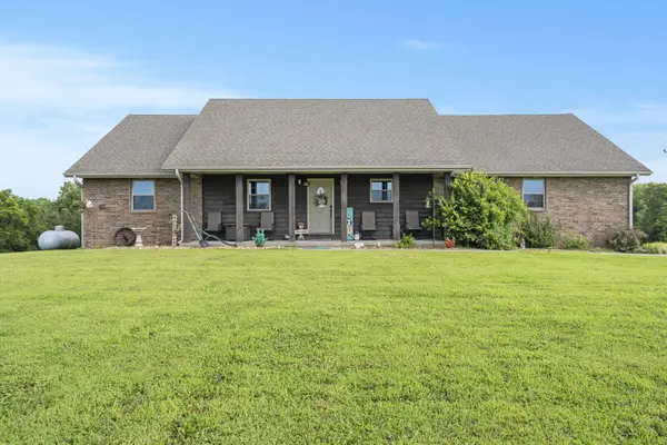 223 - B Roberts Road, Long Lane, MO 65590