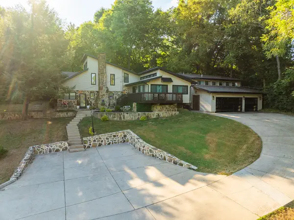 3963 E El Dorado Street, Springfield, MO 65809