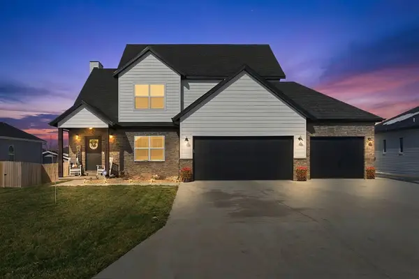 161 E Chloe Lane, Republic, MO 65738