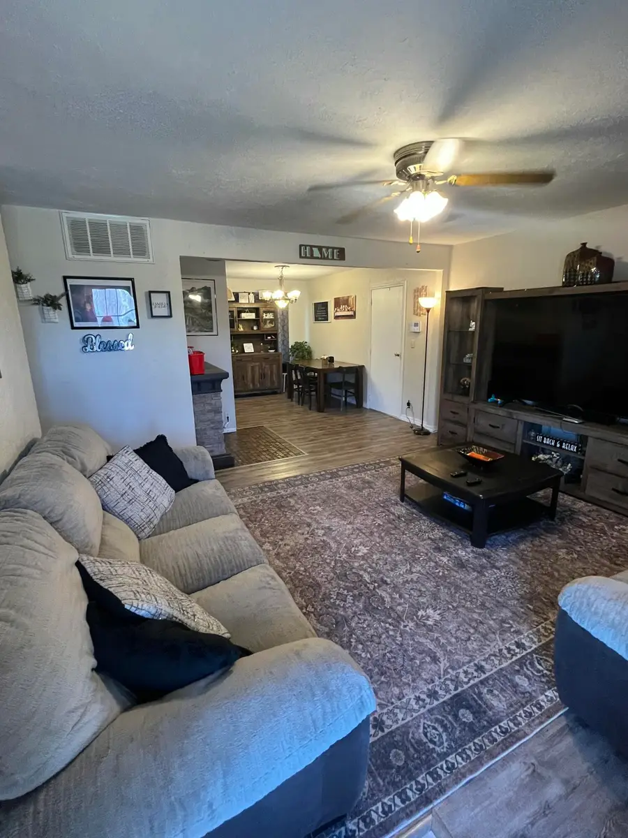 2230 S Patterson Avenue, Joplin, MO 64804 - #3