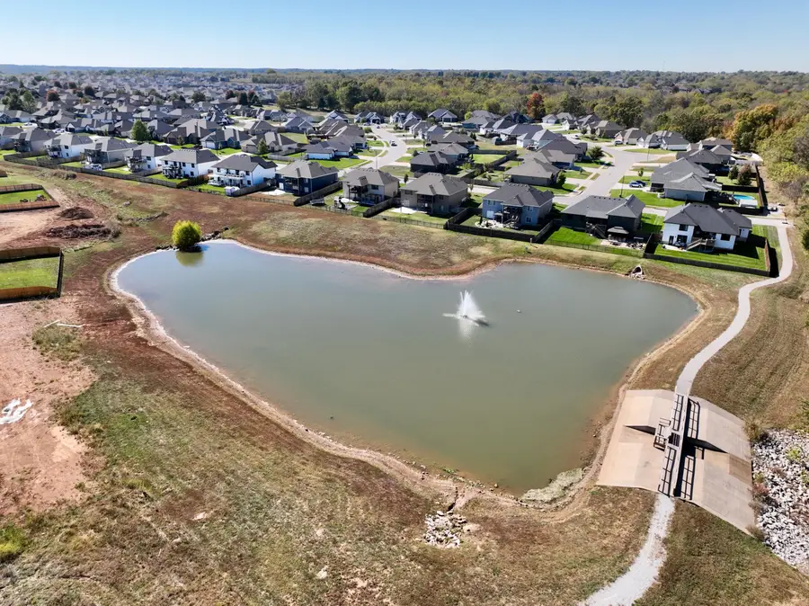 979 S Stonewall Road, Republic, MO 65738 - #3