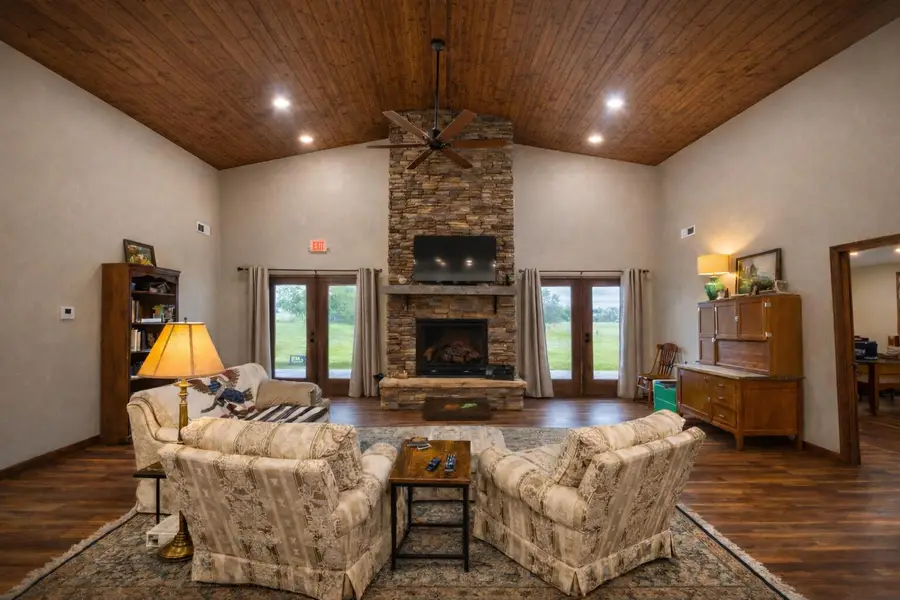 16409 Fir Road, Carthage, MO 64836 - #2