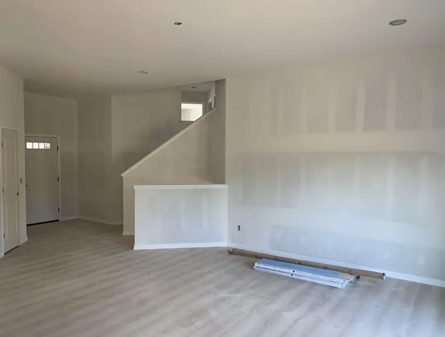 667 W Castor, Nixa, MO 65714 - #2