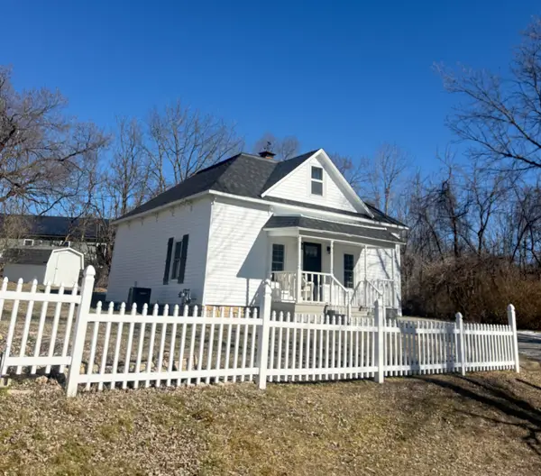 504 W Washington Avenue, Ava, MO 65608