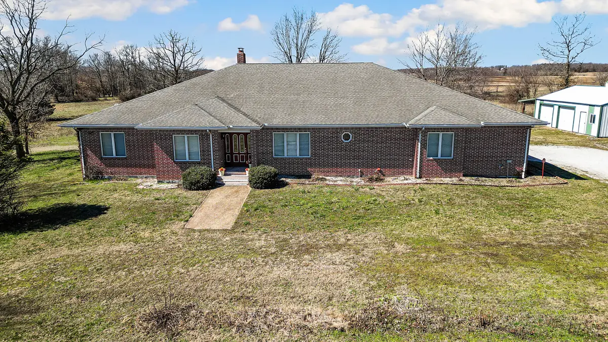 21671 State Highway 37, Cassville, MO 65625 - #1