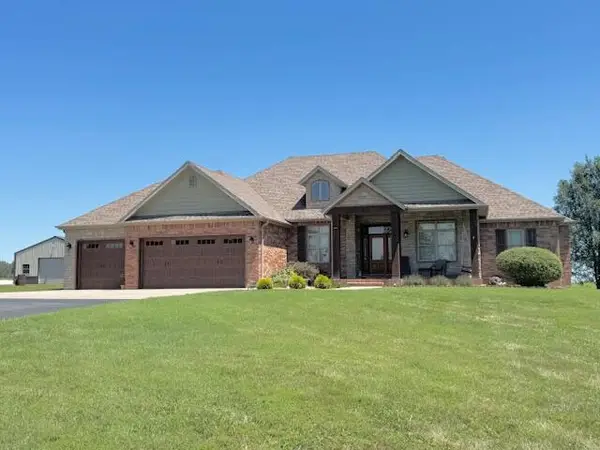1494 Beal Road, Republic, MO 65738