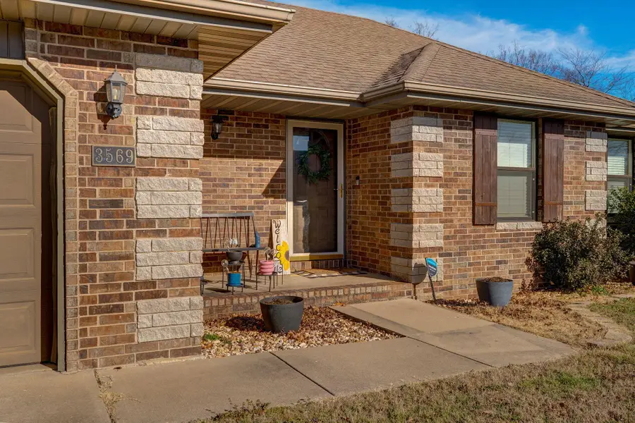 3569 W Cardinal Drive, Springfield, MO 65810 - Image #2