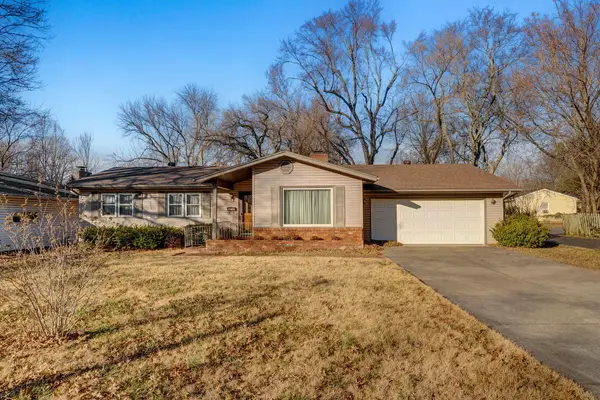 619 E Mcgee Street, Springfield, MO 65807