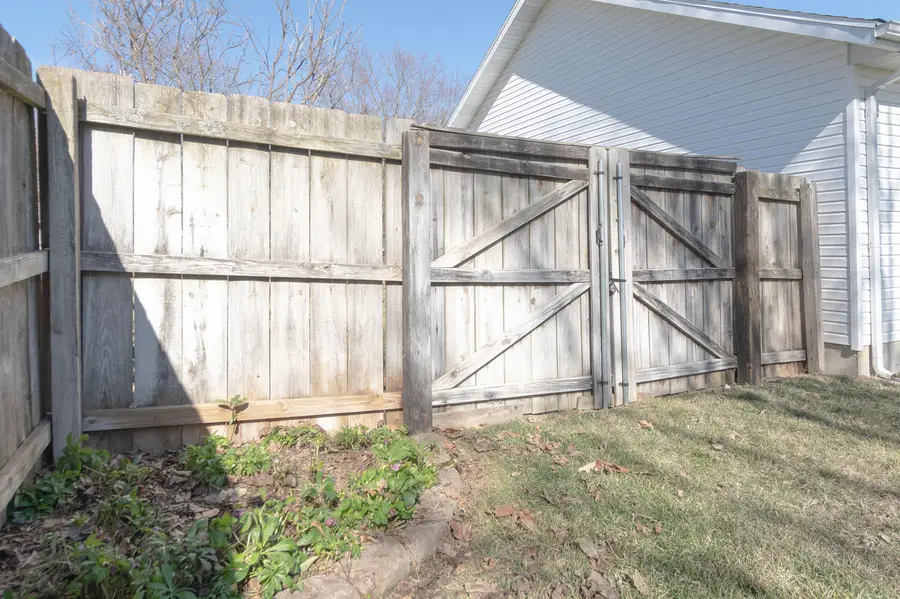 8900 Brookside Circle, Monett, MO 65708 - Image #3