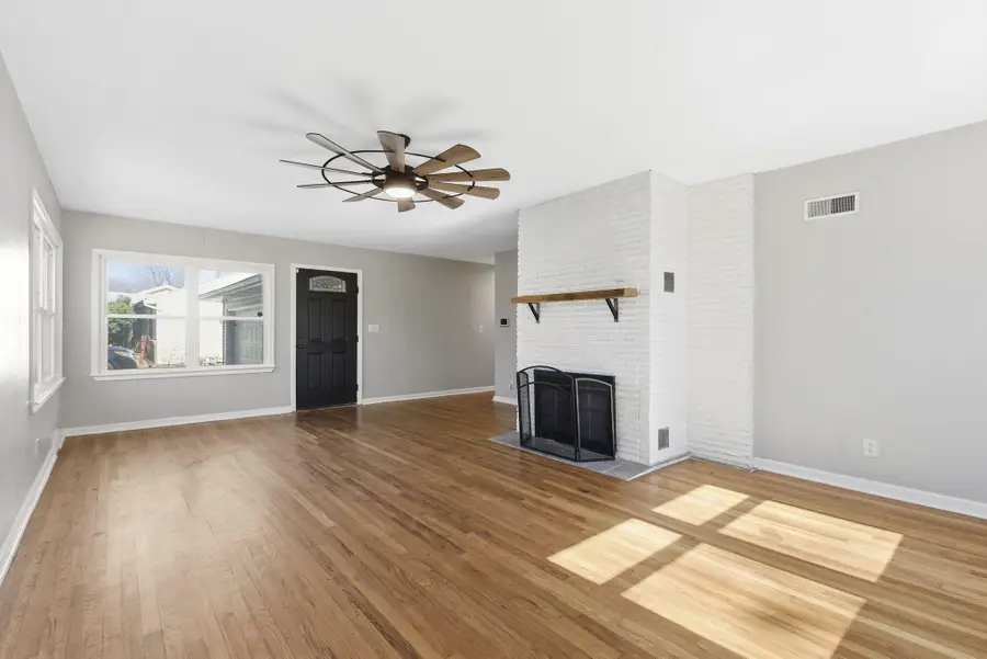 2134 S Luster Avenue, Springfield, MO 65804 - Image #3