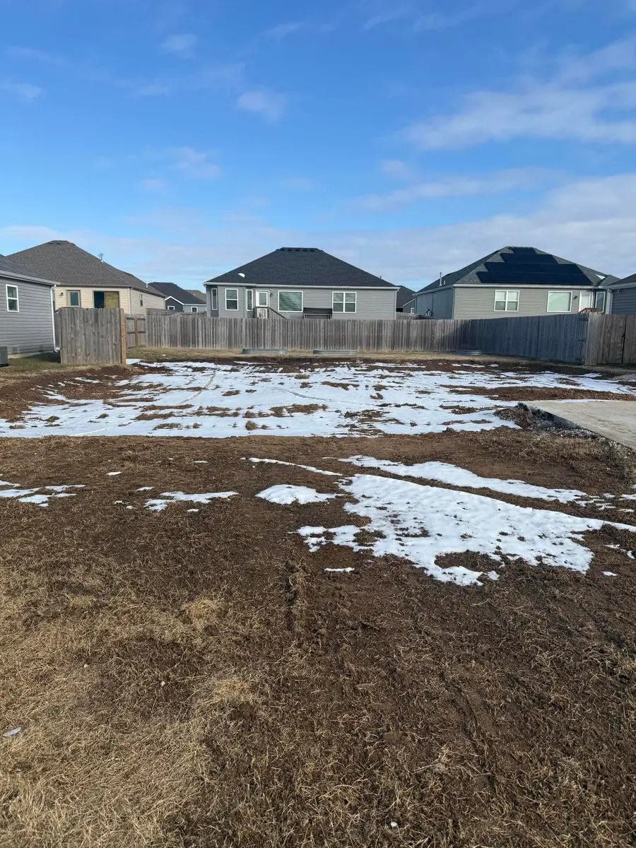 437 W Picardy Street, Republic, MO 65738 - #3