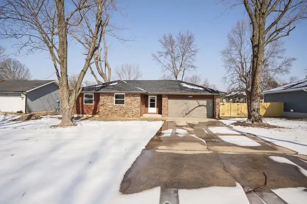 4359 W Weaver Road, Battlefield, MO 65619