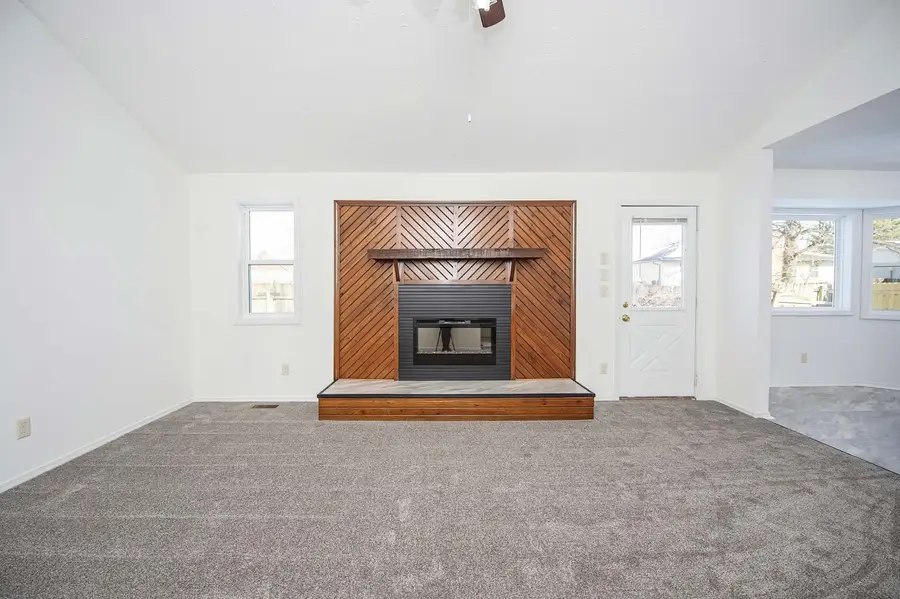 4359 W Weaver Road, Battlefield, MO 65619 - #3