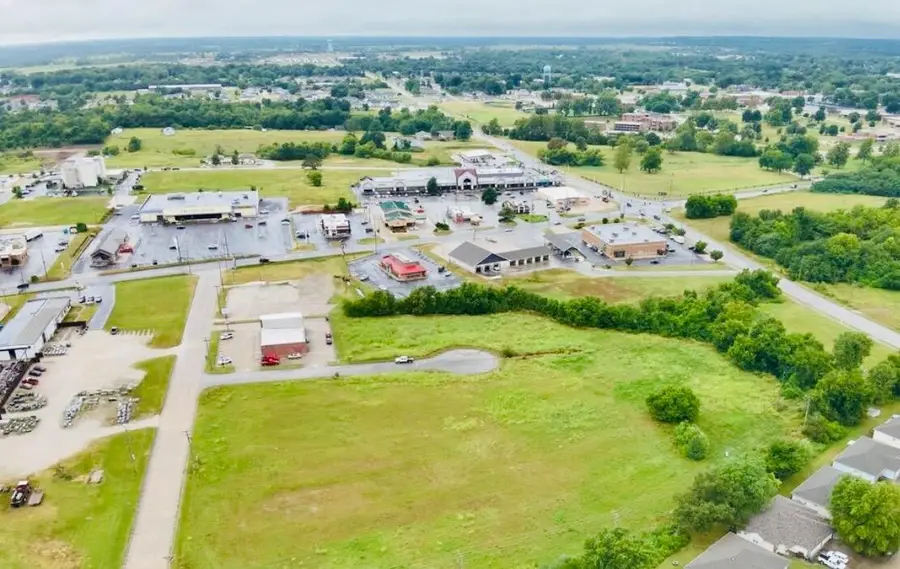 Address Withheld By Seller, Bolivar, MO 65613 - #2