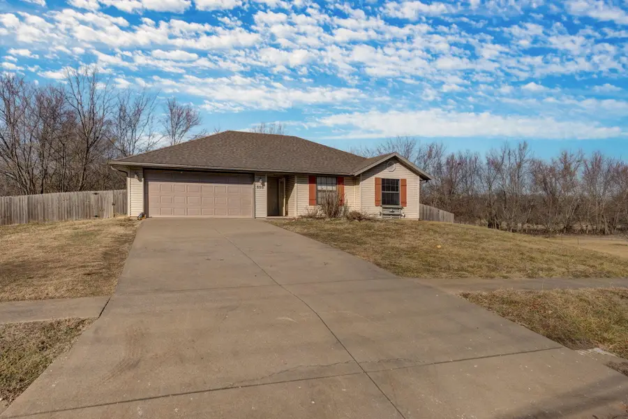 605 N West Avenue, Republic, MO 65738 - #3