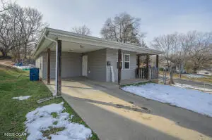 701 S High Street, Neosho, MO 64850 - Image #1
