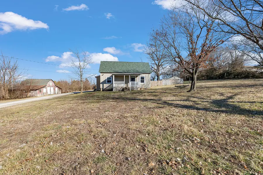 312 S Main Street, Pleasant Hope, MO 65725 - #2