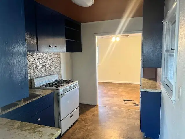 1721 S Oak Grove Avenue, Springfield, MO 65804 - #3