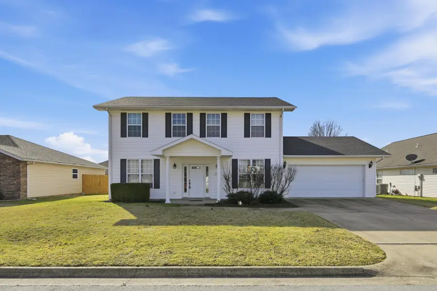 1925 Sylvan Avenue, Neosho, MO 64850 - Image #2