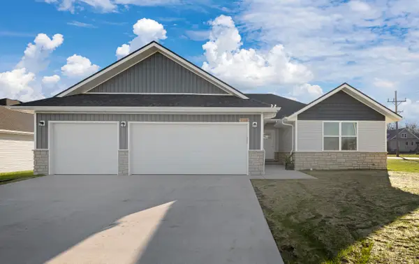 324 Sleepy Meadow, Mt Vernon, MO 65712