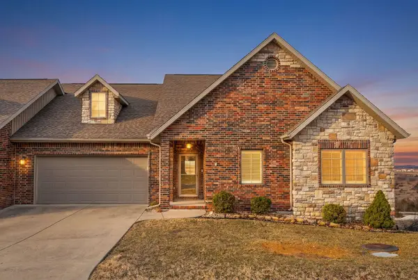 125 Lakehills Drive # B, Branson, MO 65616