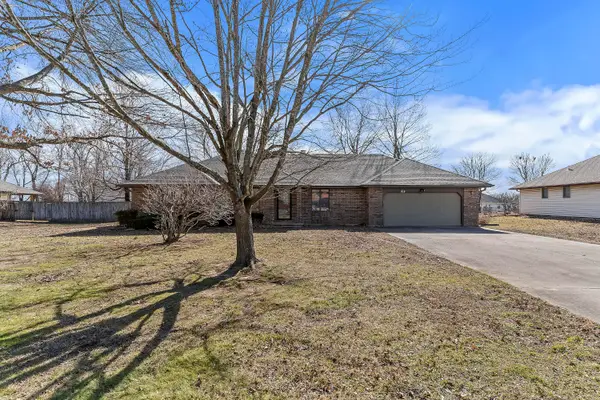 626 W Melody Lane, Republic, MO 65738