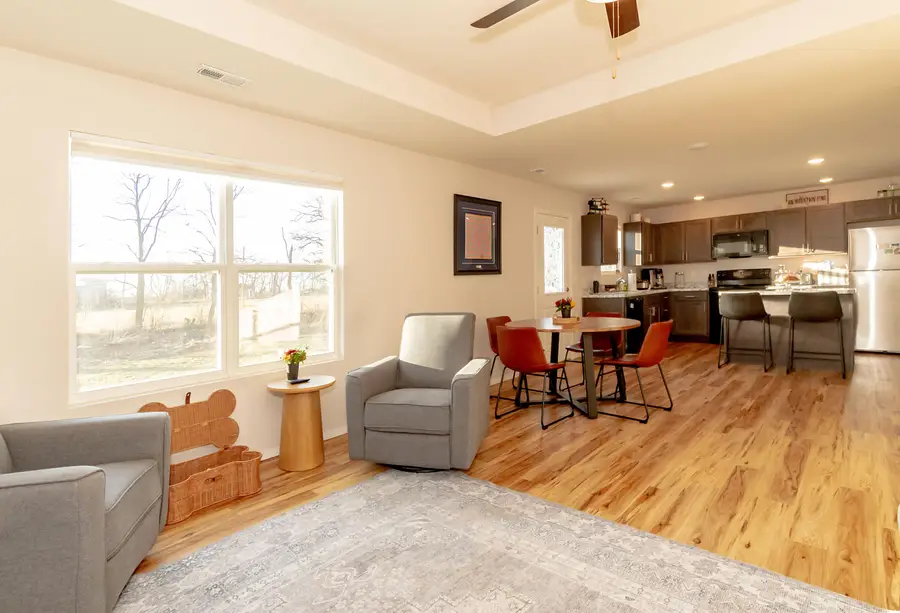 1202 Abbey Avenue, Monett, MO 65708 - #3