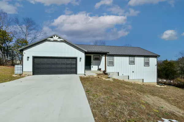 119 Eric Drive, Kirbyville, MO 65679