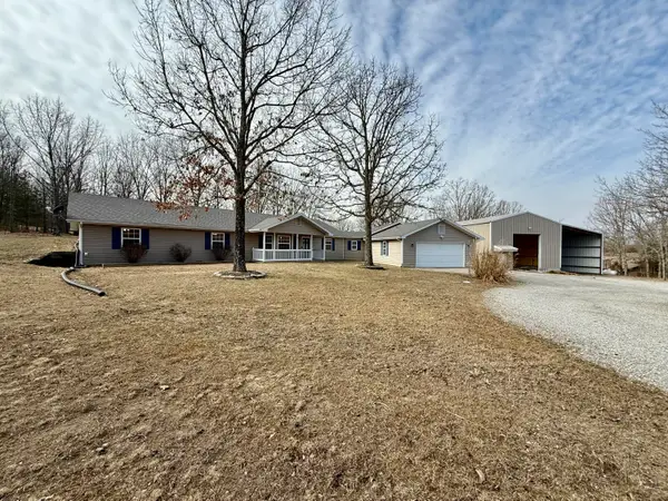 6731 Highway Au, Houston, MO 65483