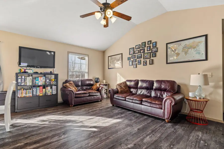 1206 W Robin Street, Ozark, MO 65721 - #2