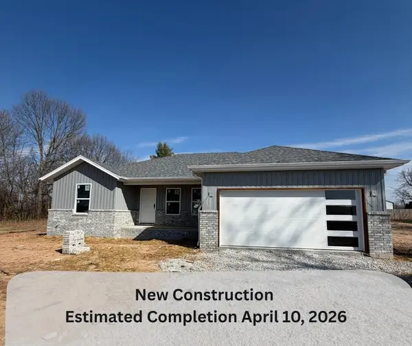 104 N Youngblood Avenue, Marionville, MO 65705