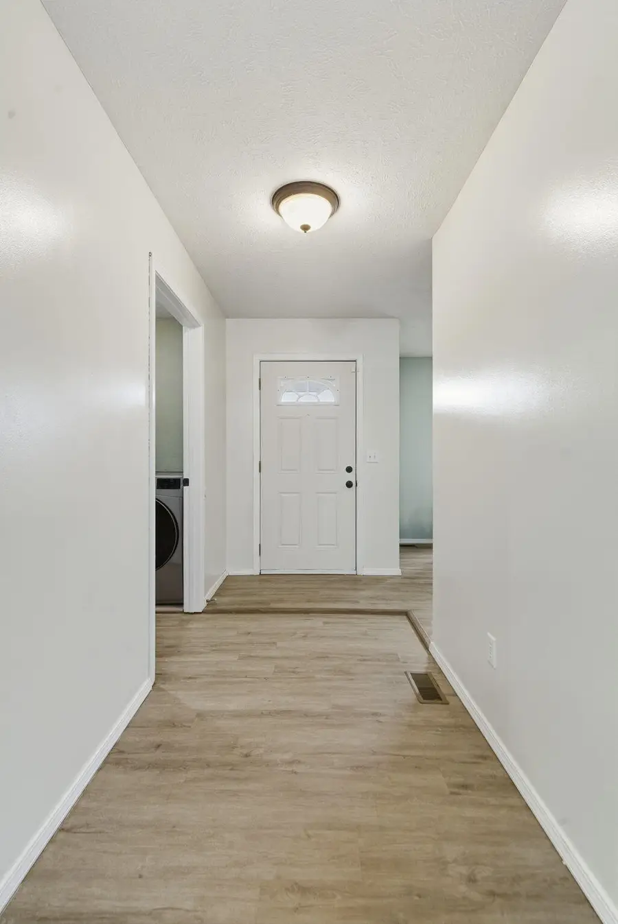 1135 W Broad Street, Republic, MO 65738 - #3