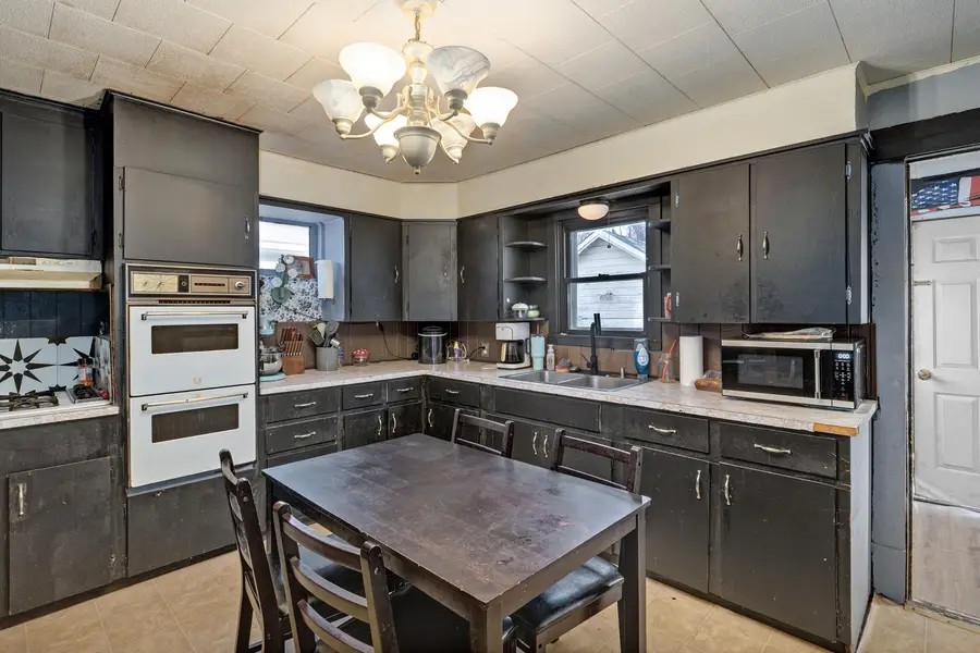 1634 W Lee Street, Springfield, MO 65803 - #2