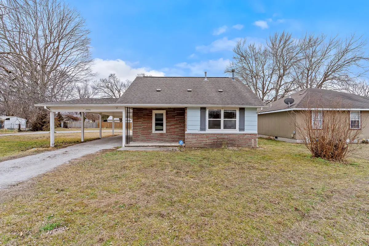 2930 W Lynn Street, Springfield, MO 65802 - #1