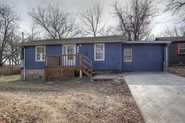 101 W North Street, Neosho, MO 64850