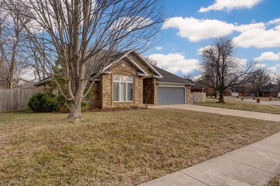 3342 S Alden Avenue, Springfield, MO 65804 - #2