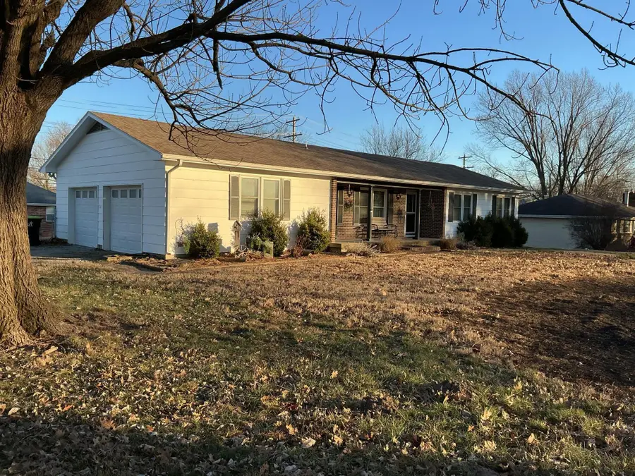 1601 Ely Drive, El Dorado Springs, MO 64744 - #2