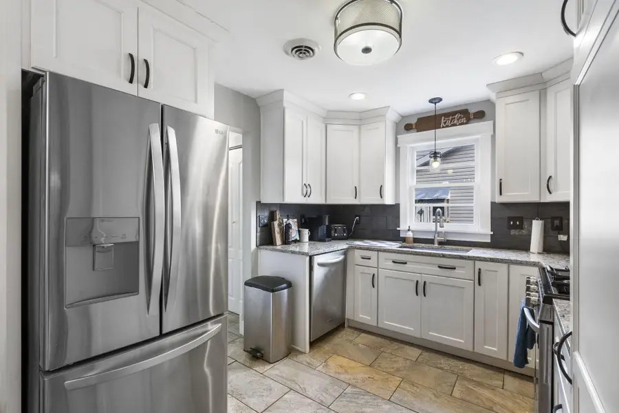 307 N Prospect Street, Nixa, MO 65714 - #3