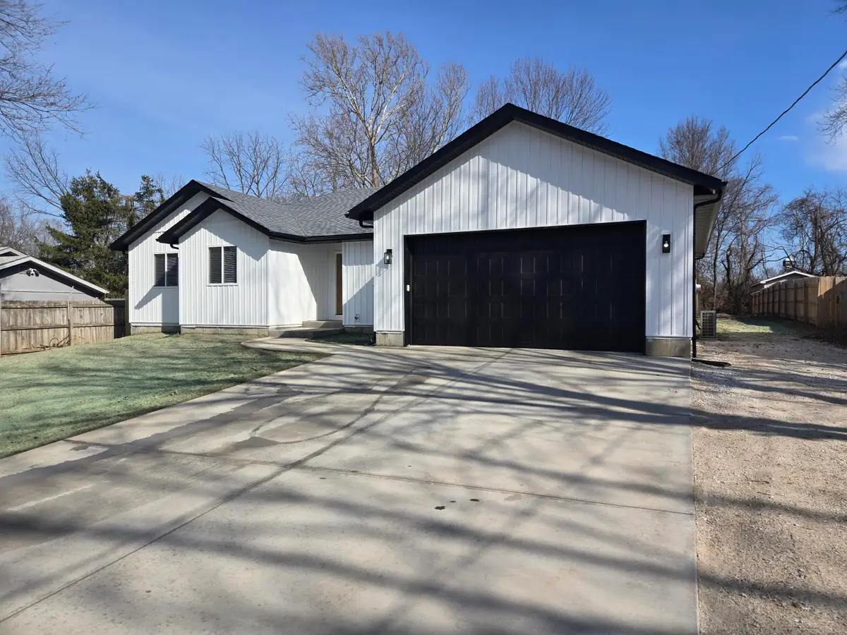 2430 N Rural Avenue, Springfield, MO 65803 - #1